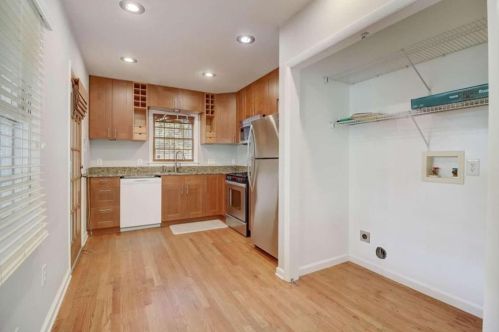 2612 Blount St, Atlanta GA  30344-6716 exterior