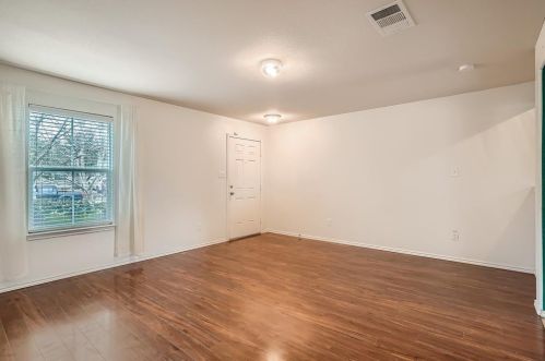 11307 Burton St, Webberville TX  78653-5363 exterior