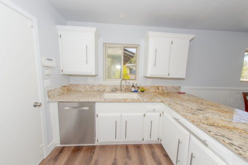 1457 Nutwood St, Anaheim CA  92804-6022 exterior