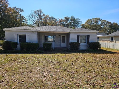 215 Sunset Dr, Warner Robins, GA 31088-4170