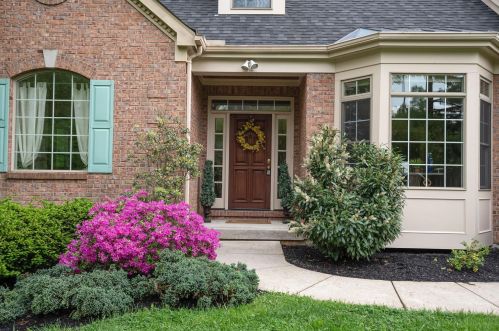 3405 Cooper Rd, Cincinnati, OH 45241-3318