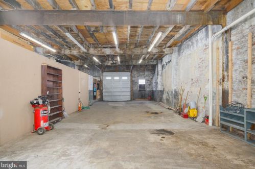 2728 Federal St, Philadelphia PA  19146-3715 exterior