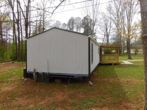 714 Peachtree Rd, Jefferson GA  30549-1560 exterior