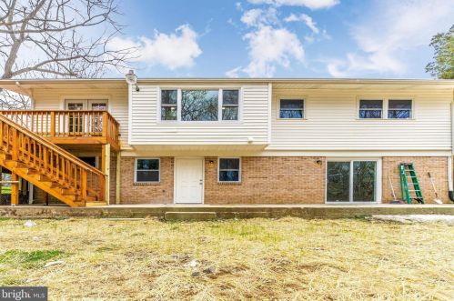 908 Devere Dr, Silver Spring MD 20903-1625 exterior