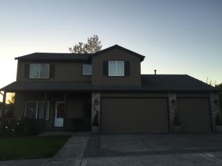 1221 Ironwood Ln, Damascus, OR 97080