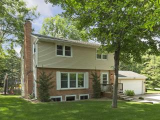 5003 Clear Spring Rd, Hopkins, MN 55345-3310