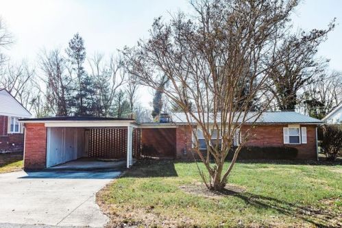 111 Mitchell St, Ravenscroft, TN 38583-2218