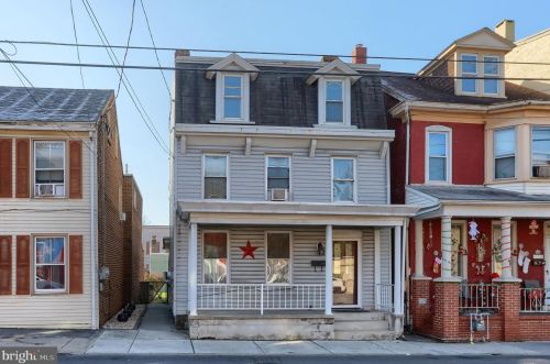 432 Lehman St, Lebanon, PA 17046-3638