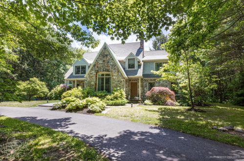85 Rock Ridge Run, Cumberland, ME 04021-3730