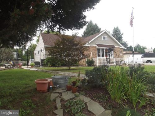 3002 Byberry Rd, Philadelphia, PA 19154-1812