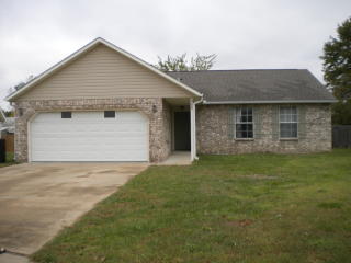 209 Oklahoma Ct, Pryor, OK 74361-3018