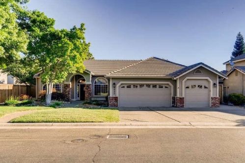8847 Olive Ranch Ln, Fair Oaks, CA 95628-5473