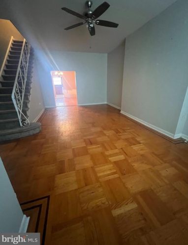 2404 11th St, Philadelphia, PA 19133-0014