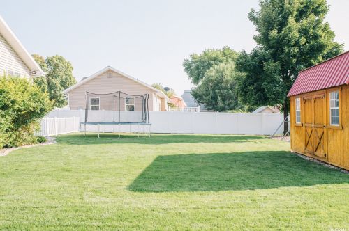 165 400, Smithfield UT 84335-1350 exterior