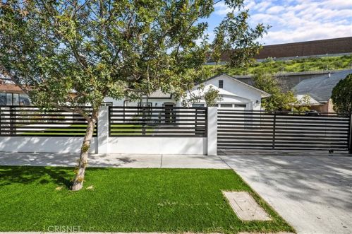 2815 Gardena St, San Bernardino, CA 92407-6633