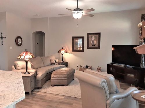 8512 Steeple Ridge Dr, Fort Worth TX  76182-8323 exterior