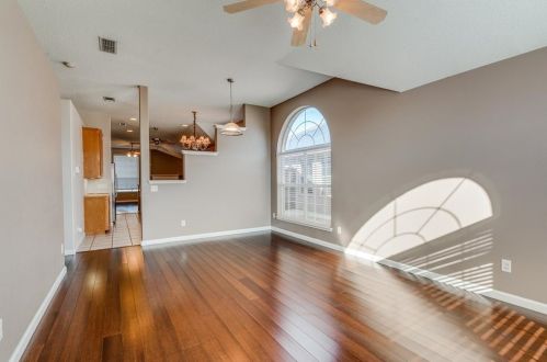 9141 Winding River Dr, Fort Worth TX  76118-7758 exterior