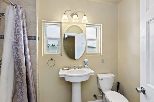 416 Prospect Ave, Riverside CA  92507-1419 exterior