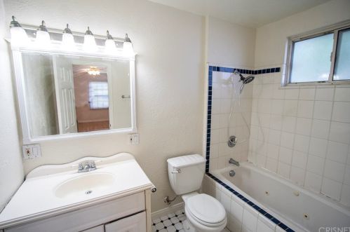 1205 Western Ave, Glendale CA  91201-1426 exterior
