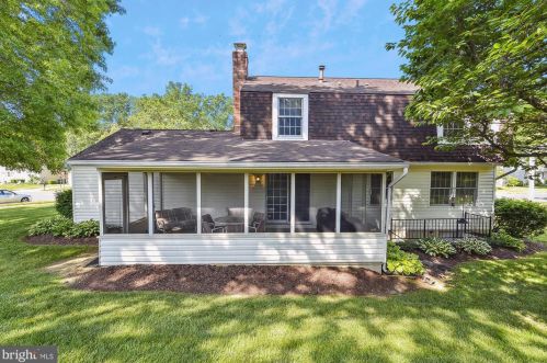 789 Macsherry Dr, Arnold, MD 21012-1328