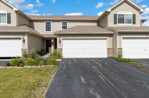 11122 Tennessee St, Crown Point, IN 46307-8055