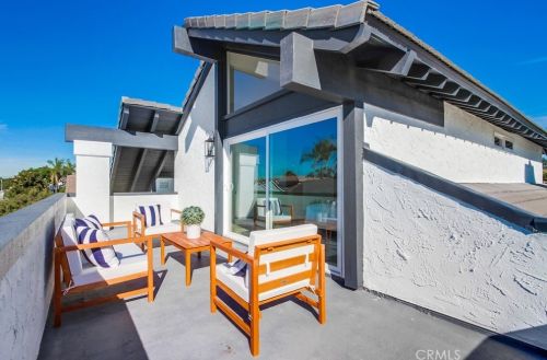 18230 Santa Arabella St, Santa Ana CA  92708-5508 exterior