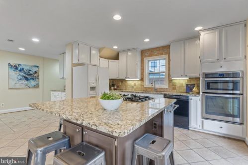 608 Greenbrier Dr, Silver Spring MD 20910-4269 exterior