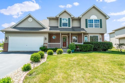 25346 Mallard Dr, Minooka, IL 60410-5545