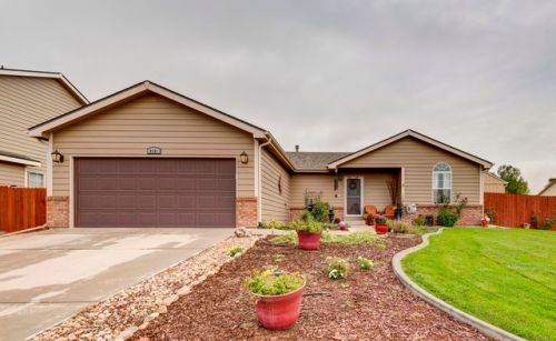 4001 Harbor Ln, Greeley, CO 80620-9221