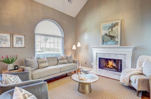 3037 Vineyard Way, Smyrna GA  30082-1851 exterior