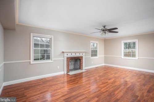 38 Echohill Ln, Willingboro, NJ 08046-2204