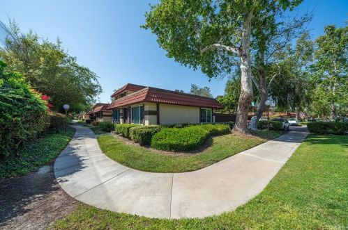 2685 Parkside Ln, Anaheim, CA 92801-1321