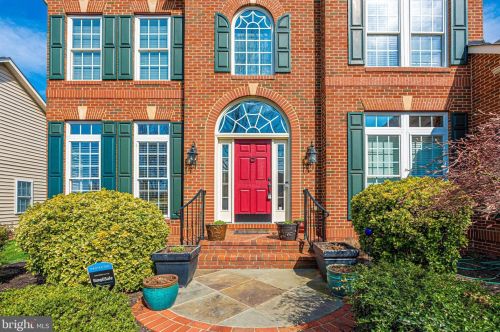 7 Farmstead Pl, Middletown MD  21769-7742 exterior