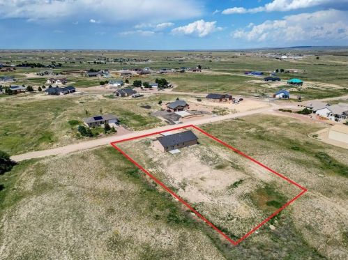 1518 Ithaca Dr, Pueblo CO  81007-2348 exterior