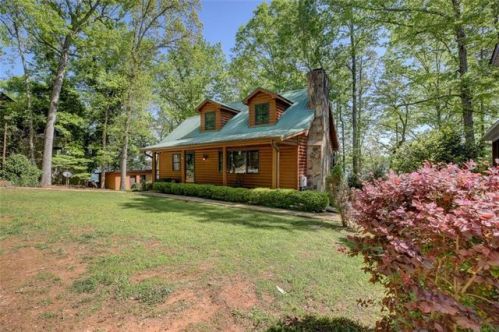 151 Tugalo Pt, Lavonia, GA 30553-2423