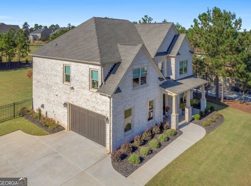 1316 Linkview Xing, Locust Grove, GA 30248-4226