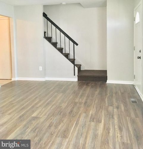 5 Lehigh Ct, Erial, NJ 08081-1923