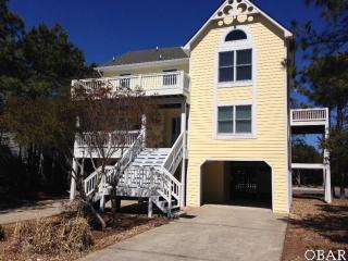 1271 Lakeside Dr, Corolla, NC 27927-9588