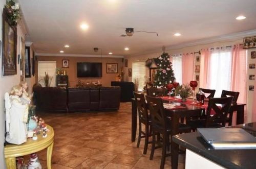 693 Heron Dr, Los Banos, CA 93635-9461