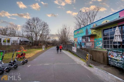 211 Lampkin St, Atlanta GA  30312-1429 exterior