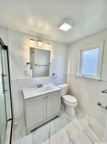 2847 Avon Ave, Concord CA  94520-5432 exterior