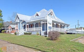 173 Howell St, Hartwell, GA 30643-1196