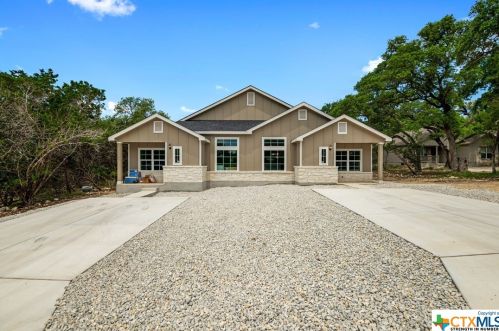 192 Weatherby Dr, Spring Branch TX  78070-4227 exterior