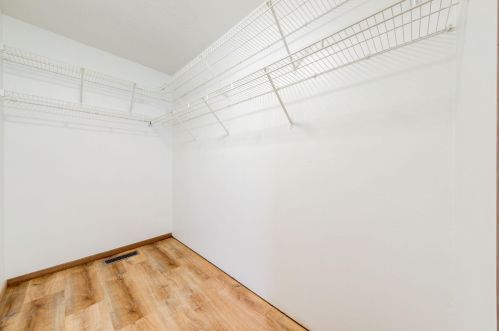 1312 Hilo Ave, Saint Paul MN  55128-5625 exterior