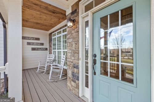 198 Mountain Legend Dr, Clarkesville, GA 30523-3009