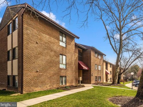 6041 Majors Ln, Columbia MD  21045-4134 exterior