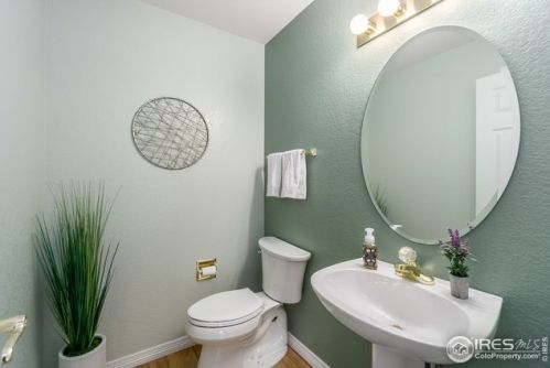 5719 White Willow Dr, Fort Collins CO  80528-6320 exterior