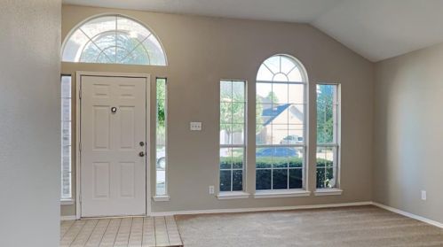 1031 Streamside Dr, Cedar Hill, TX 75104-6221