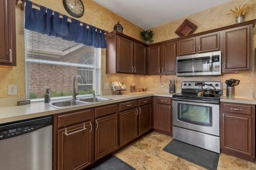7809 Park Downs Dr, Fort Worth TX  76137-5451 exterior