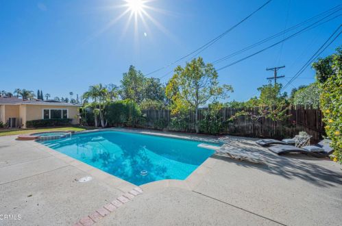 1631 Thompson Ave, Glendale CA  91201-1231 exterior